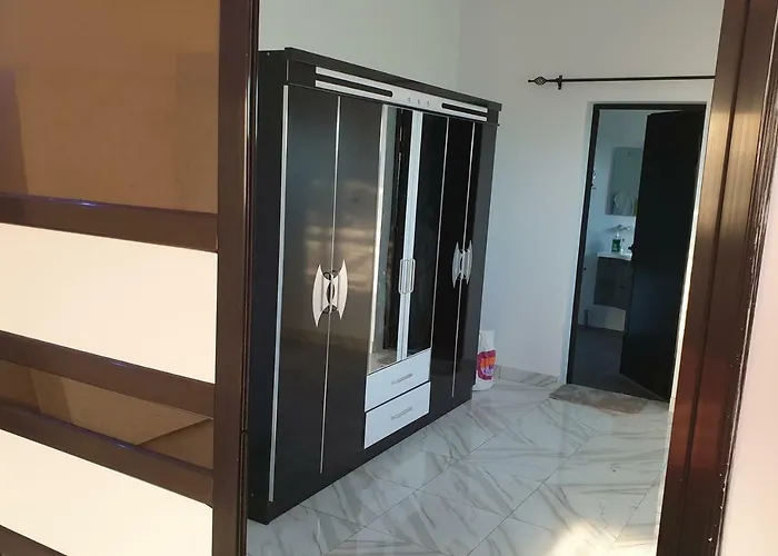 Luxueux Appartement A Diamniadio