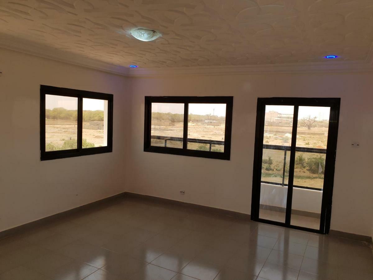 Luxueux A Diamniadio Dakar