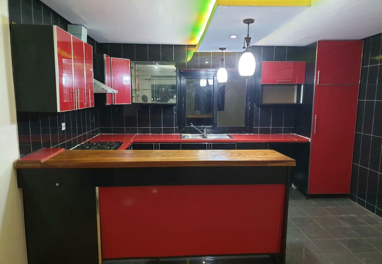 Luxueux A Diamniadio Apartment
